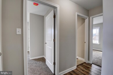 300 Stonewall St, Strasburg, VA 22657 - photo 7