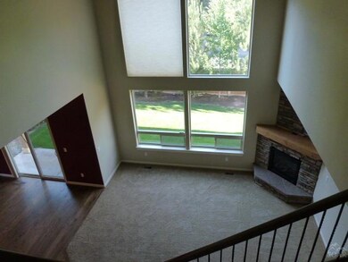 20544 Jacklight Ln, Bend, OR 97702 - photo 2