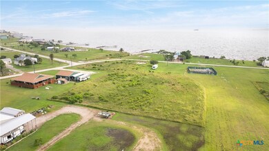 40 Waterfront Aly, Port Lavaca, TX 77979 - photo 3