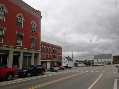 21 S Main St unit 1, Lisbon, NH 03585 - photo 2