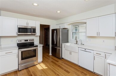 1533 43rd St, Des Moines, IA 50311 - photo 7