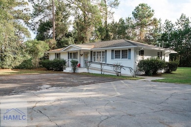 127 Macarthur Dr, Hinesville, GA 31313 - photo 2