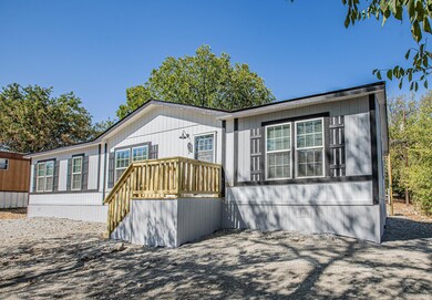 121 Apollo Dr, Fort Worth, TX 76108 - photo 2