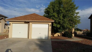 736 Desert Ash Dr, Horizon City, TX 79928 - photo 4