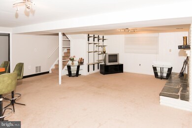 7613 Devries Dr, Lorton, VA 22079 - photo 7