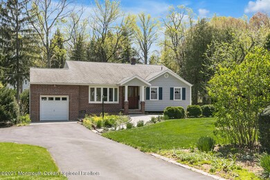 4 Knapp Cir Middletown NJ-large-001-004-