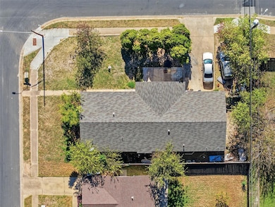 8406 Maine Dr, Austin, TX 78758 - photo 6