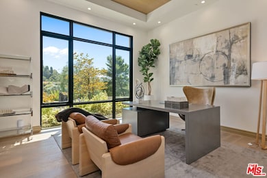 9153 Janice Place, Beverly Hills, CA 90210 - photo 5