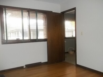 452 E Allison St, Elmhurst, IL 60126 - photo 5