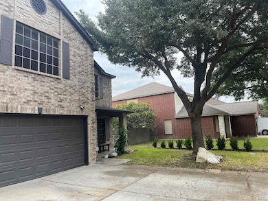 10604 Patron Loop, Laredo, TX 78045 - photo 2