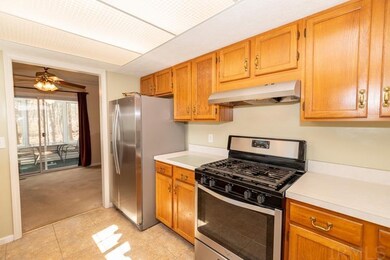 52103 Wembley Dr, South Bend, IN 46637 - photo 4