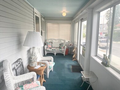 9 Phillips St, Quincy, MA 02170 - photo 4