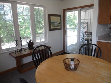 665 Center St unit 701, Ludlow, MA 01056 - photo 5