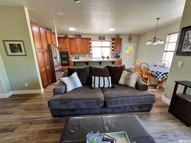 1027 Mclean Rd, Fallon, NV 89406 - photo 4