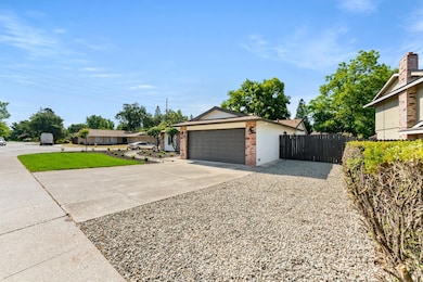 7012 Robin Rd, Fair Oaks, CA 95628 - photo 3