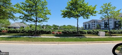 13135 Brooktree Ln, Laurel, MD 20707 - photo 2