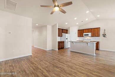 934 Brewster Ct SW, Ocean Isle Beach, NC 28469 - photo 7