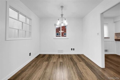 5061 Buchanan Ave, Warren, MI 48092 - photo 5