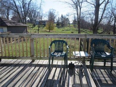 621 S 8th Ave E, Newton, IA 50208 - photo 7