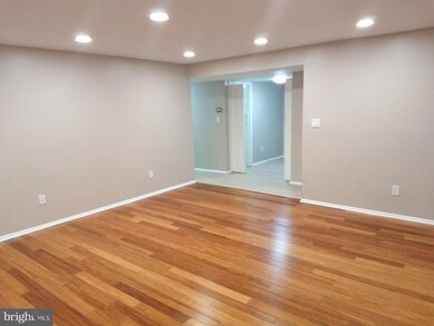 2903 Fallstaff Rd unit 603, Baltimore, MD 21209 - photo 5