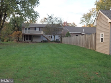 4036 E Campbell Rd, Pennsburg, PA 18073 - photo 3