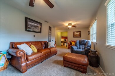 1505 E Osage Ave, McAlester, OK 74501 - photo 6