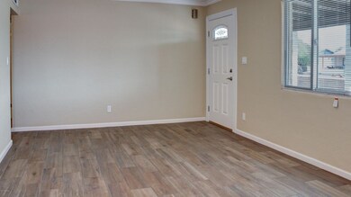 6406 E Aspen Ave, Mesa, AZ 85206 - photo 4