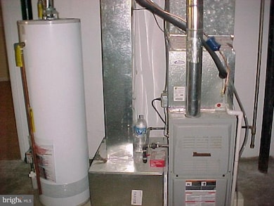 3204 Culver St, Temple Hills, MD 20748 - photo 5