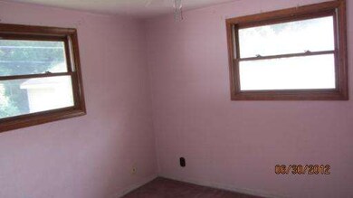 156 Sioux Ave, Carpentersville, IL 60110 - photo 7