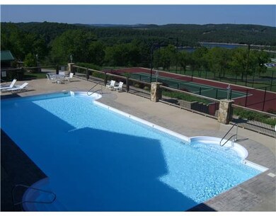 Swimming Pool/Hot Tub/Sauna.