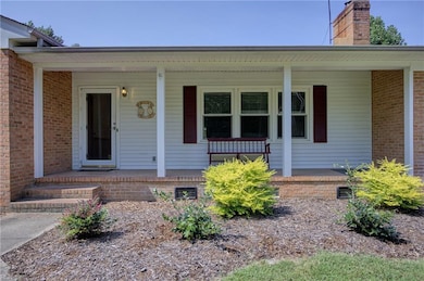 23020 Captain John Rd, Courtland, VA 23837 - photo 6