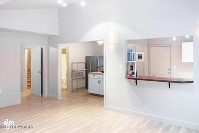 2BR unit