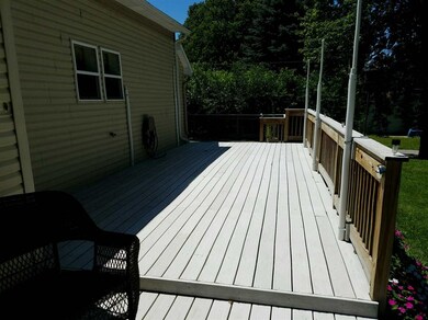 382 W Monroe St, Andrews, IN 46702 - photo 5