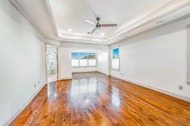 1508 Mcduffie St, Houston, TX 77019 - photo 4