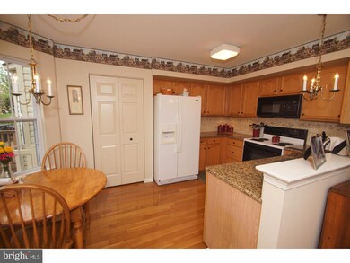 482 Berkshire Dr, Souderton, PA 18964 - photo 7