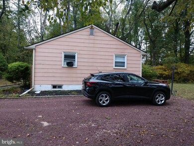 39 Spring Garden St, Lindenwold, NJ 08021 - photo 2