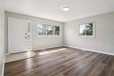 15444 Albany Ave, Markham, IL 60428 - photo 3