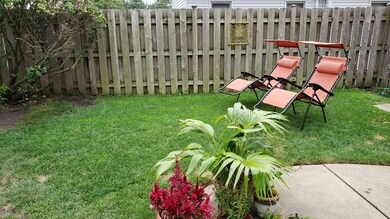 1167 Webster Ln, Des Plaines, IL 60016 - photo 5