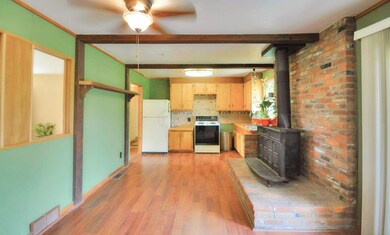 1628-Francisco-Rd-022