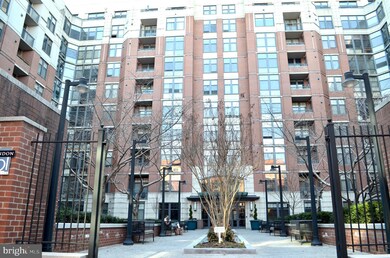 Clarendon 1021 unit 1048, Arlington, VA 22201 - photo 3