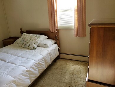 9 Highlandview Rd, Claremont, NH 03743 - photo 3