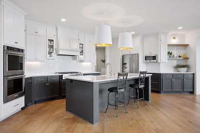 16370 62nd Place North - Spacecrafting - 0018.jpg