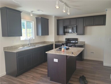 4002 Tenderten Way, Greensboro, NC 27405 - photo 2