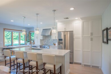 14 Concord Ct, Red Bank, NJ 07701 - photo 3