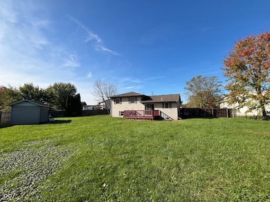 7951 Murrelet St, Hobart, IN 46342 - photo 6