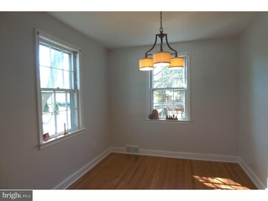 629 Lees Ln, Collingswood, NJ 08108 - photo 5