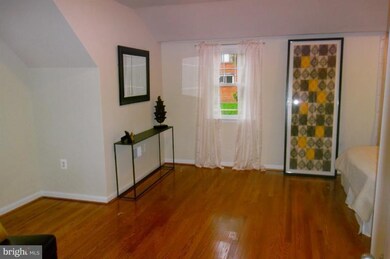 5044 Hanna Place SE, Washington, DC 20019 - photo 3