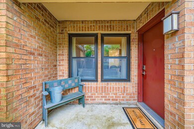 7589 Weather Worn Way unit B, Columbia, MD 21046 - photo 3