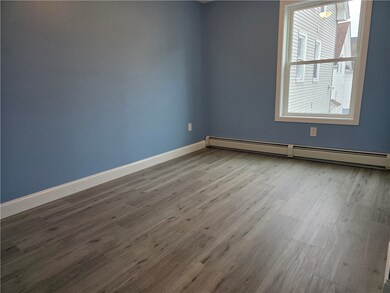 17 Bergen St unit 2nd FL, Providence, RI 02908 - photo 6