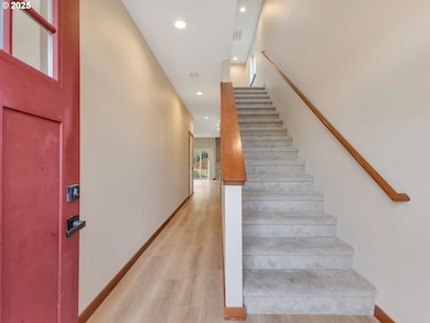 1590 SE Honeysuckle Loop, Warrenton, OR 97146 - photo 3